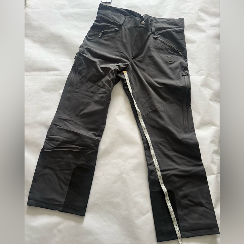 Bogner Men's Grey Technical Outdoor Pants - Durable All-Season Performance